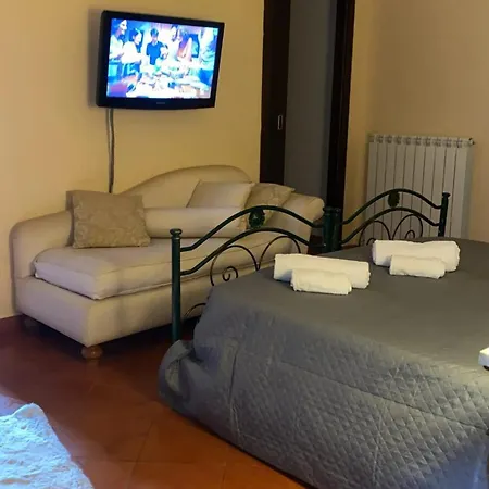 Modern Studio With Mountain View In Marano Marchesato, 60 M² Appartamento Marano Marchesato