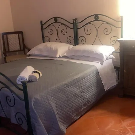 Apartamento Modern Studio With Mountain View In Marano Marchesato, 60 M²