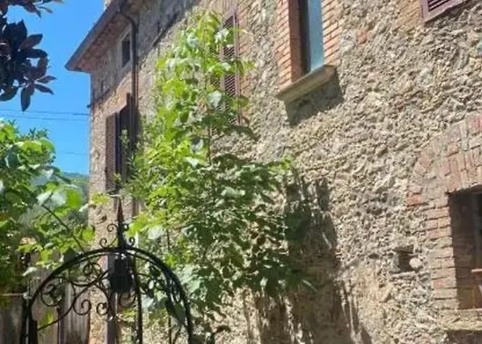 Modern Studio With Mountain View In Marano Marchesato, 60 M² 公寓